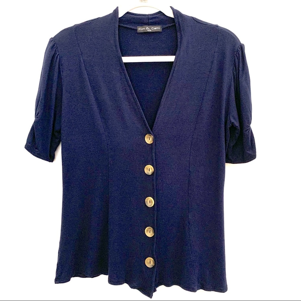 Kim & Cami navy blue v-neck button front top Sz S